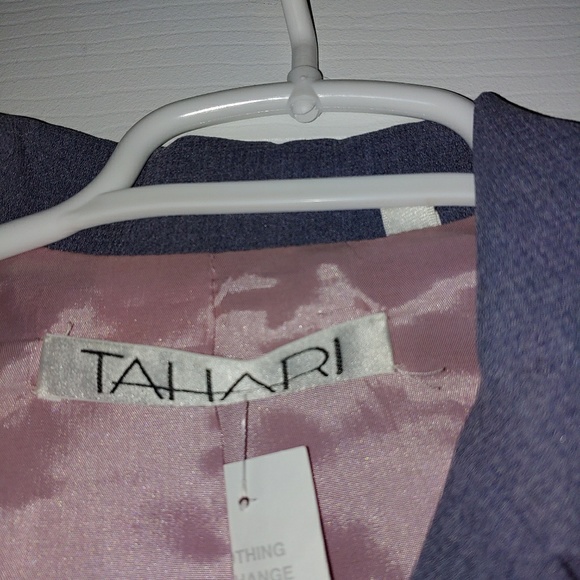 PAINT SUIT BY TAHARI - Picture 2 of 7